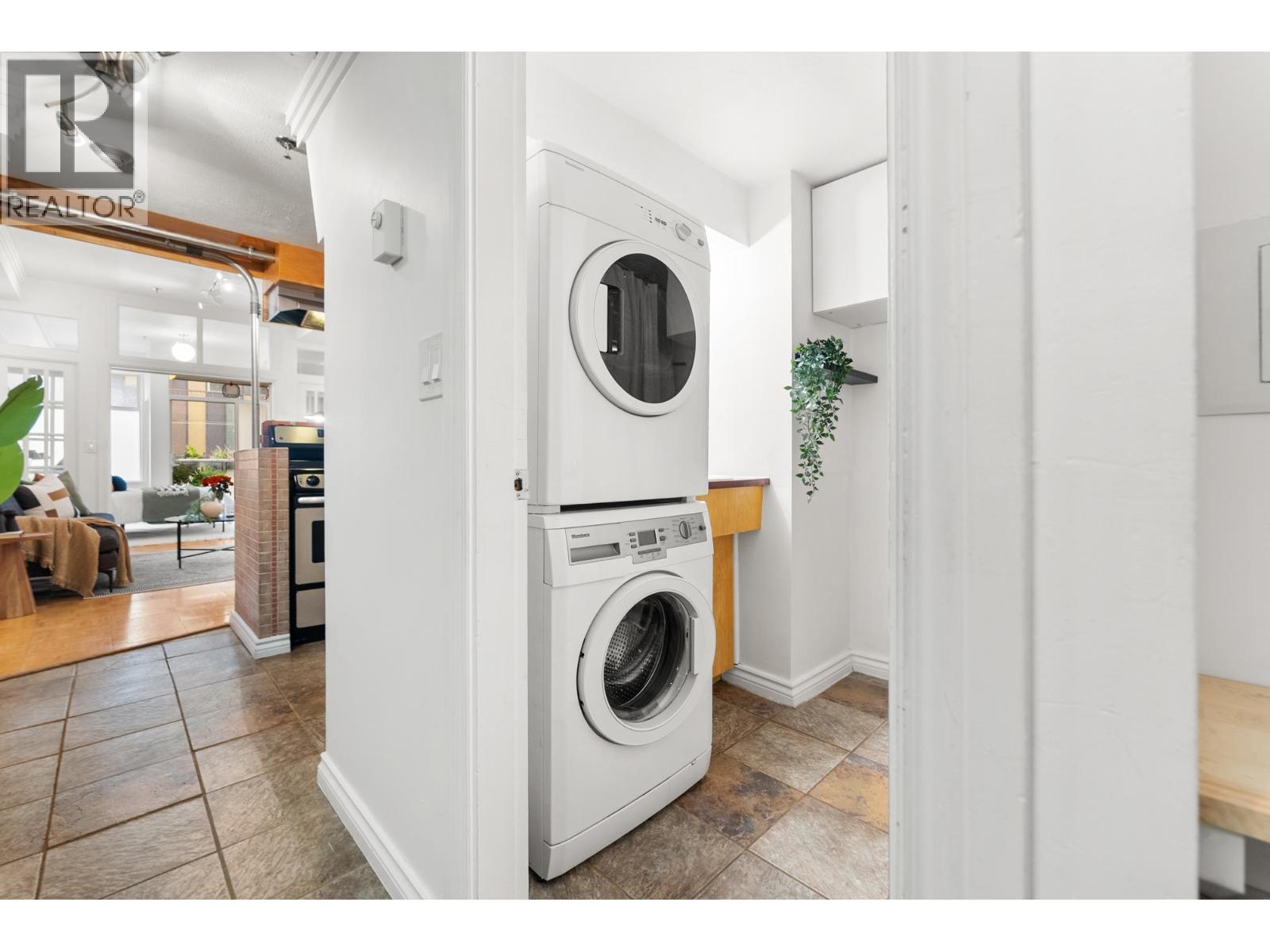 B5 238 E 10th Avenue, Vancouver, British Columbia  V5T 1Z5 - Photo 28 - R3101983