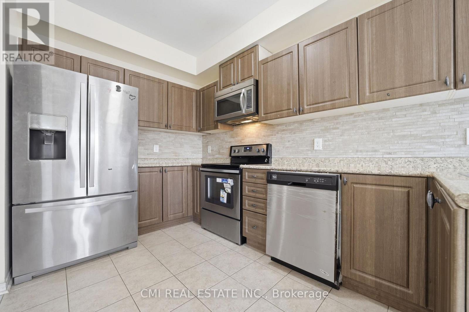 14 Gulfbrook Circle, Brampton, Ontario  L6Z 0B6 - Photo 10 - W12935758