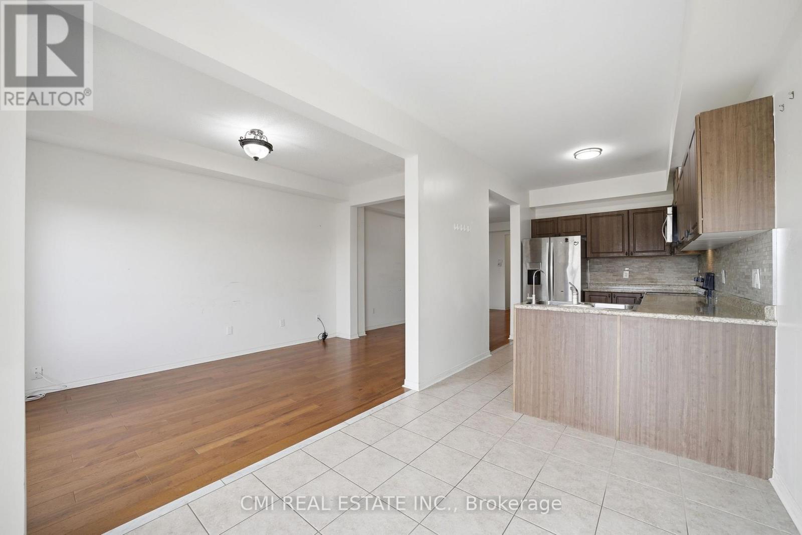 14 Gulfbrook Circle, Brampton, Ontario  L6Z 0B6 - Photo 12 - W12935758