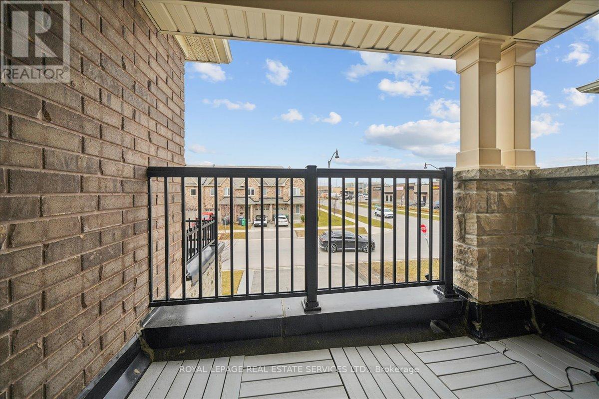 63 Edinburgh Drive, Brampton, Ontario  L6Y 6A6 - Photo 26 - W12935762