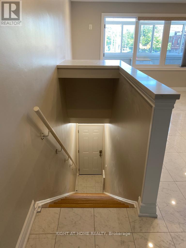 1 - 1543 Dupont Street, Toronto, Ontario  M6P 3S5 - Photo 11 - W12935776