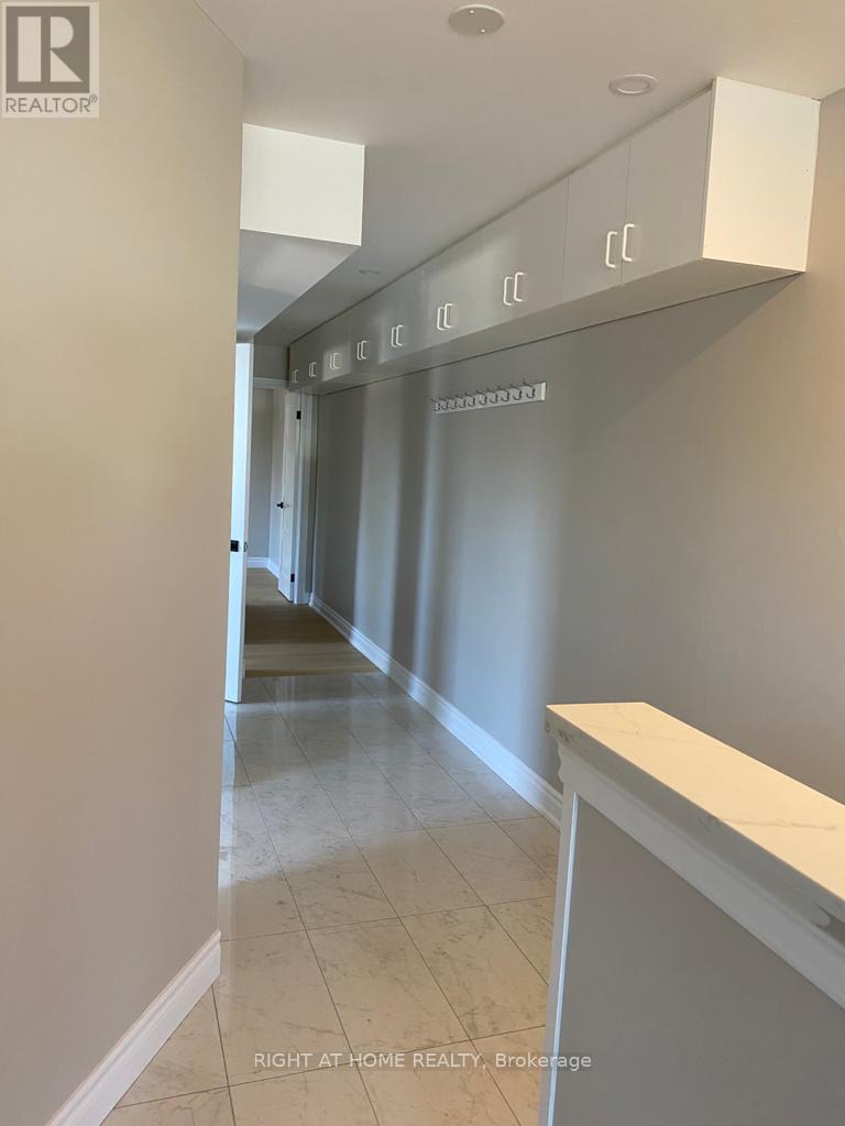 1 - 1543 Dupont Street, Toronto, Ontario  M6P 3S5 - Photo 9 - W12935776