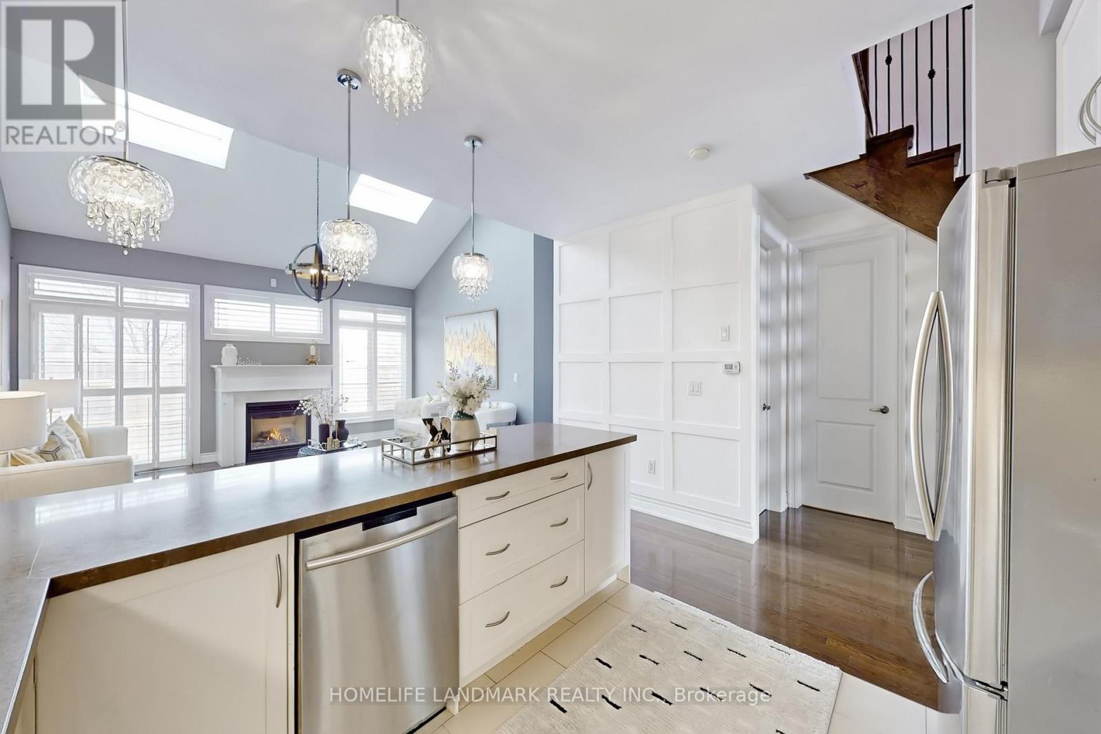 588 Serafini Crescent, Milton, Ontario  L9T 7P1 - Photo 17 - W12935786