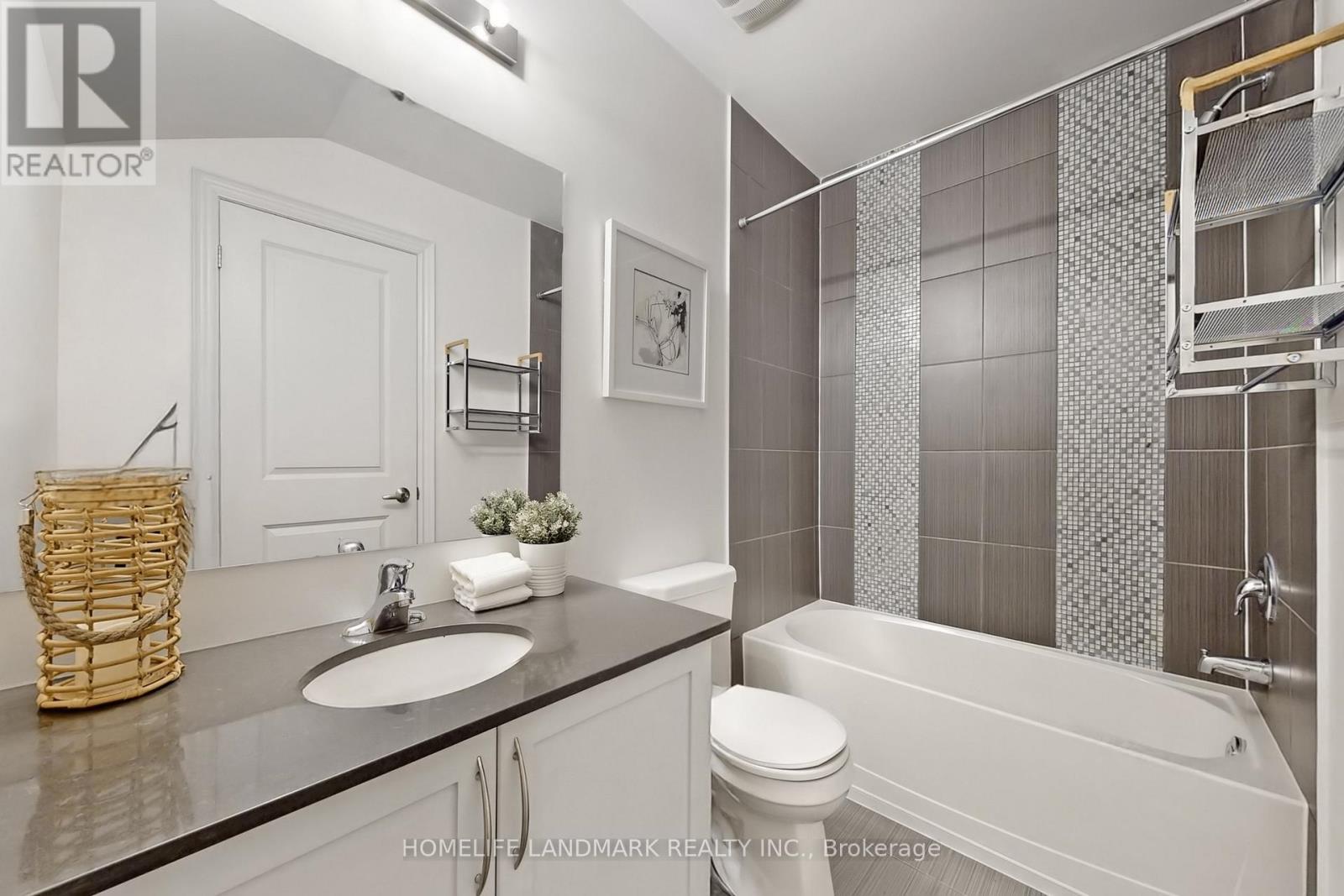 588 Serafini Crescent, Milton, Ontario  L9T 7P1 - Photo 45 - W12935786