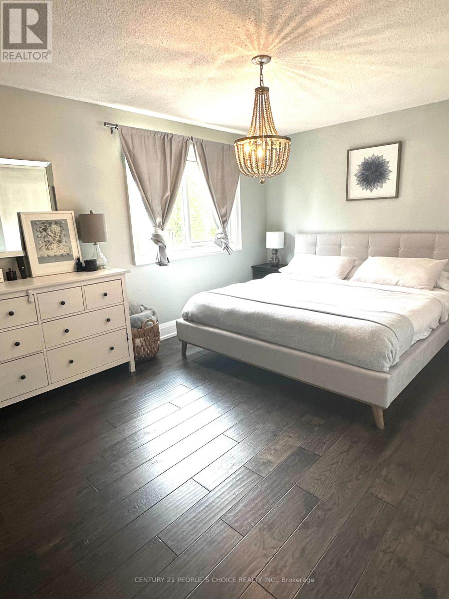 6062 Paddle Road, Mississauga, Ontario  L5N 1X7 - Photo 10 - W12935790