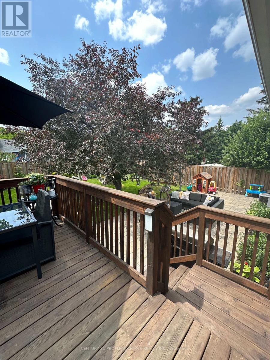 6062 Paddle Road, Mississauga, Ontario  L5N 1X7 - Photo 16 - W12935790