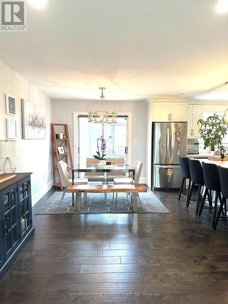 6062 Paddle Road, Mississauga, Ontario  L5N 1X7 - Photo 6 - W12935790