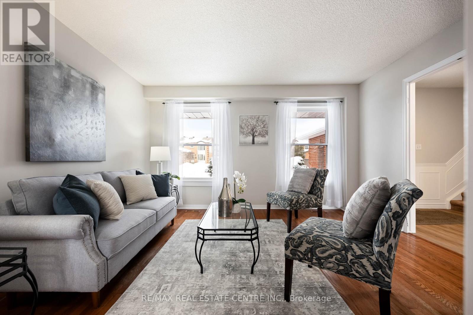 8 Passmore Avenue, Orangeville, Ontario  L9W 4E2 - Photo 5 - W12935918