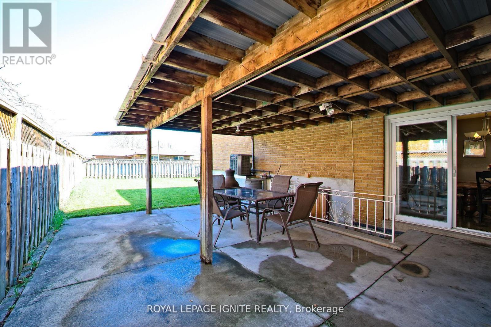 3350 Lehigh Crescent W, Mississauga, Ontario  L4T 1W8 - Photo 22 - W12935942