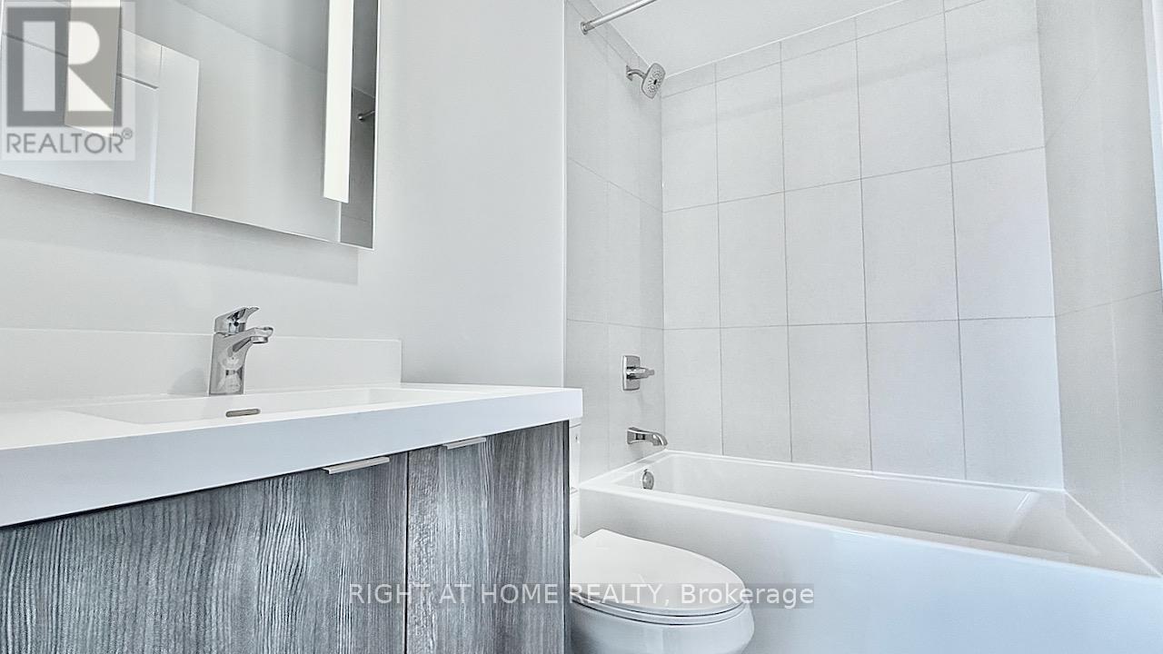 1606 - 60 Central Park Roadway, Toronto, Ontario  M9A 0E6 - Photo 21 - W12935954