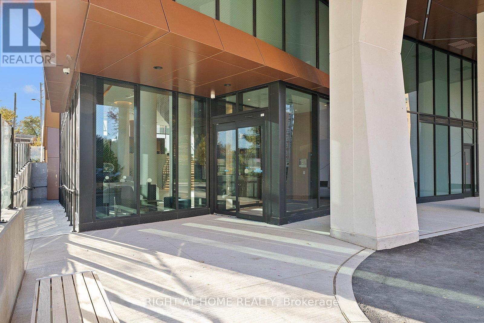 1606 - 60 Central Park Roadway, Toronto, Ontario  M9A 0E6 - Photo 44 - W12935954