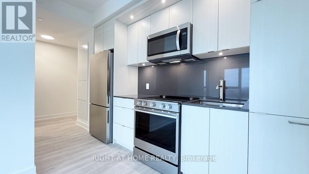 1606 - 60 Central Park Roadway, Toronto, Ontario  M9A 0E6 - Photo 5 - W12935954