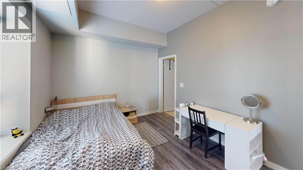 318 Spruce Street Unit# 1505, Waterloo, Ontario  N2L 0E9 - Photo 11 - 40816057