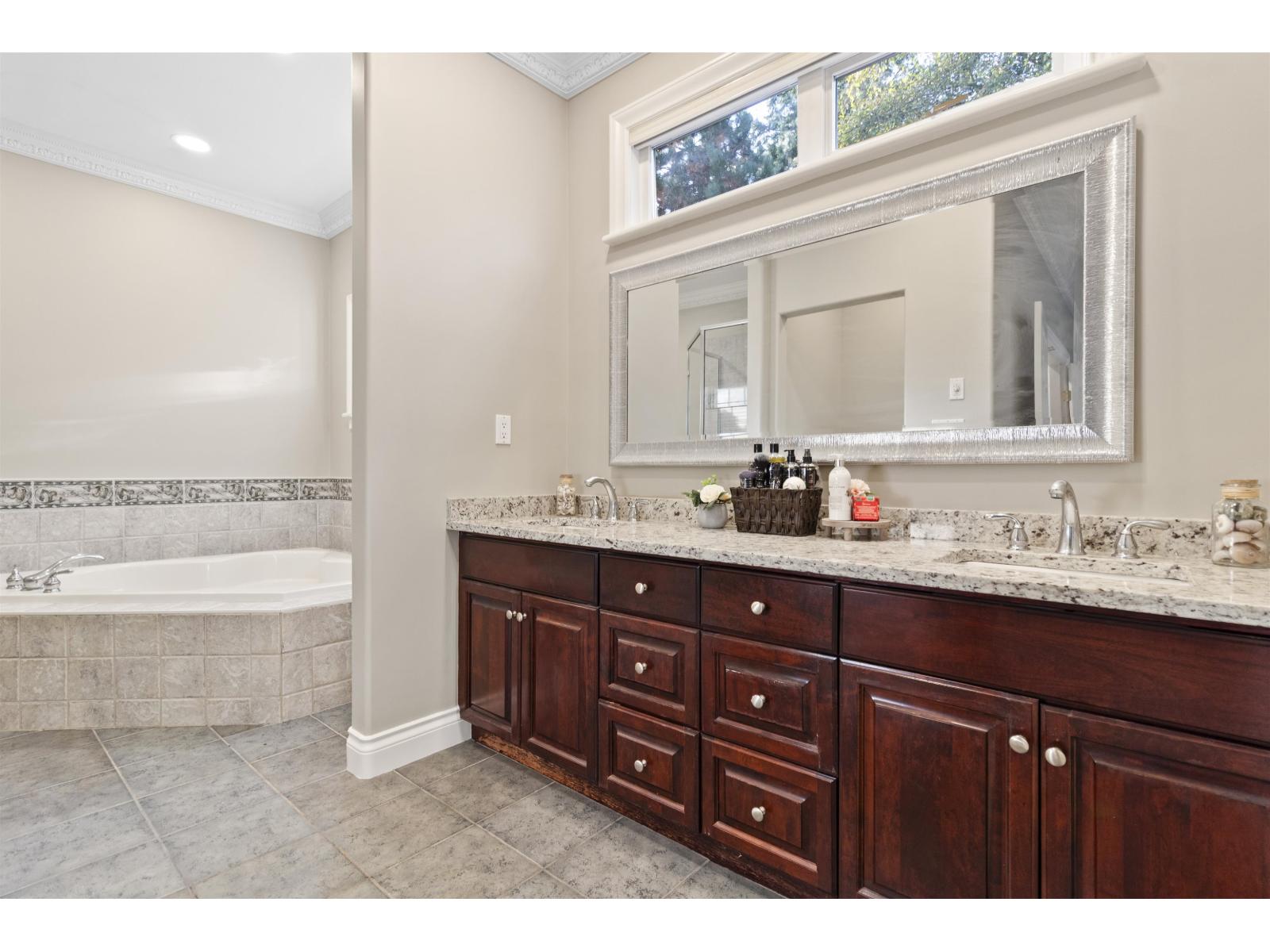 2570 138 Street, Surrey, British Columbia  V4P 2M1 - Photo 20 - R3104222