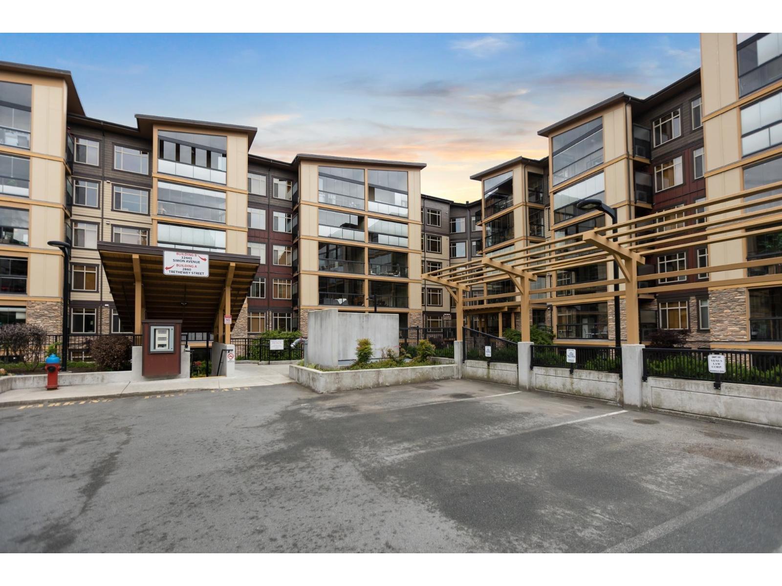 108 32445 Simon Avenue, Abbotsford, British Columbia  V2T 0G7 - Photo 3 - R3104385