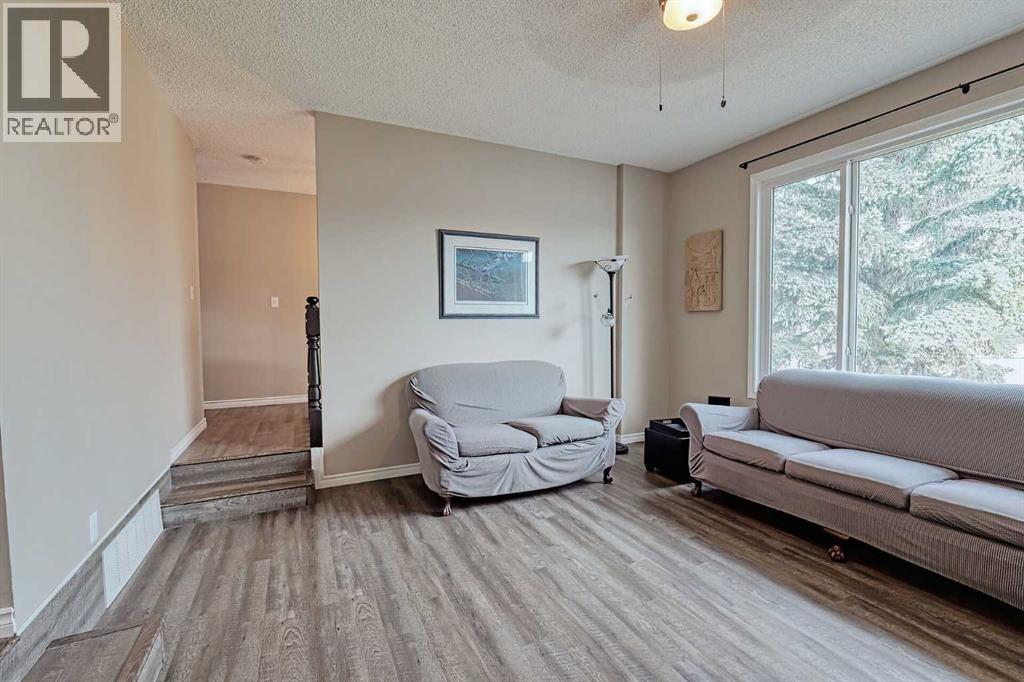 408 Madison Drive, Irricana, Alberta  T0M 1B0 - Photo 9 - A2286469