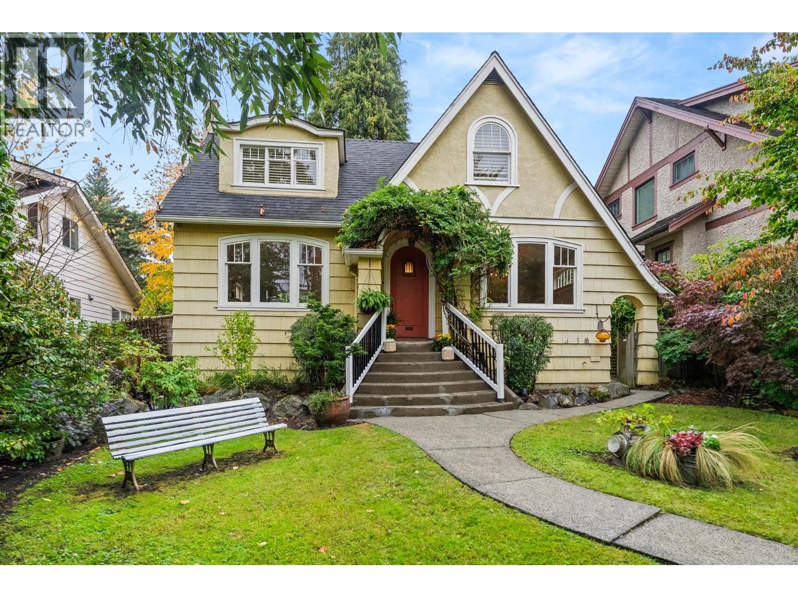 3141 W 39th Avenue, Vancouver, British Columbia  V6N 2Z7 - Photo 2 - R3084390