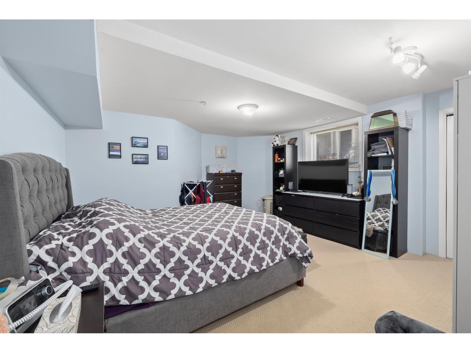 18377 66th Avenue, Surrey, British Columbia  V3S 9A1 - Photo 34 - R3104619