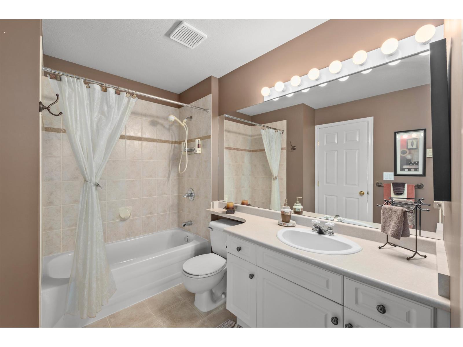 18377 66th Avenue, Surrey, British Columbia  V3S 9A1 - Photo 25 - R3104619