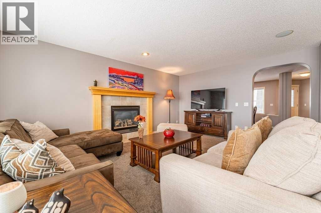 62 Springbluff Boulevard Sw, Calgary, Alberta  T3H 4V3 - Photo 9 - A2295544