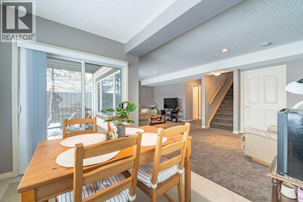 62 Springbluff Boulevard Sw, Calgary, Alberta  T3H 4V3 - Photo 46 - A2295544