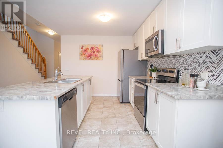 49 - 77 Diana Avenue, Brantford, Ontario  N3T 0R6 - Photo 6 - X12935722