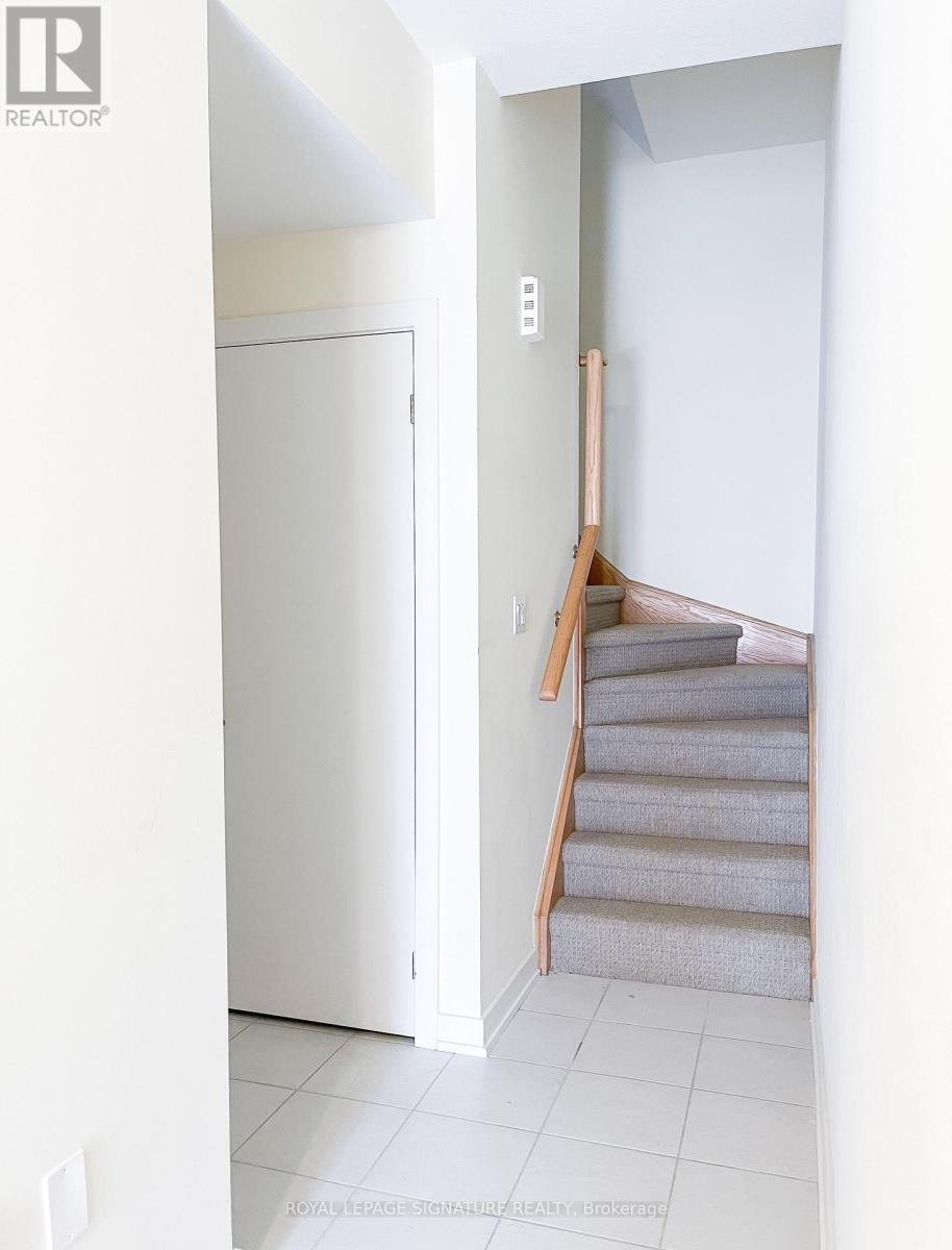 99 - 590 North Service Road E, Hamilton, Ontario  L8E 0K5 - Photo 4 - X12935800