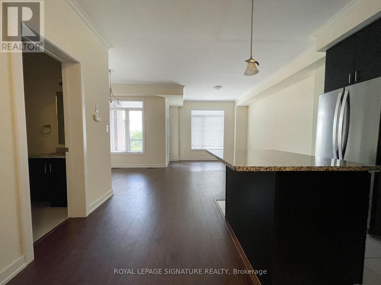 99 - 590 North Service Road E, Hamilton, Ontario  L8E 0K5 - Photo 6 - X12935800