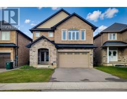 59 ROBERTSON ROAD, Hamilton, Ontario