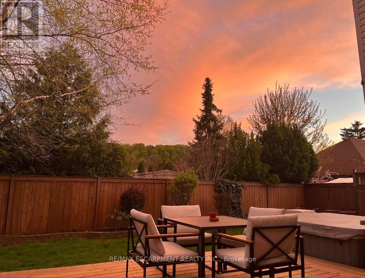 41 Griffith Drive, Grimsby, Ontario  L3M 5L2 - Photo 37 - X12935886