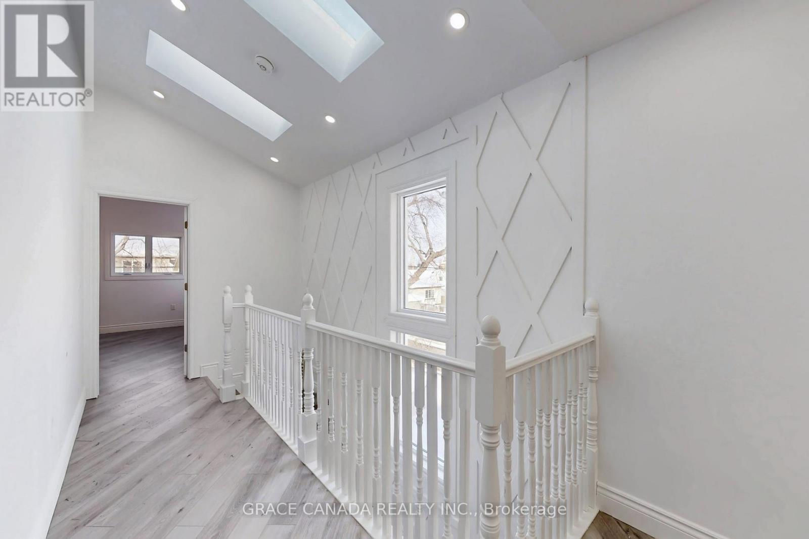 85 Albany Avenue, Hamilton, Ontario  L8H 2H4 - Photo 19 - X12935912