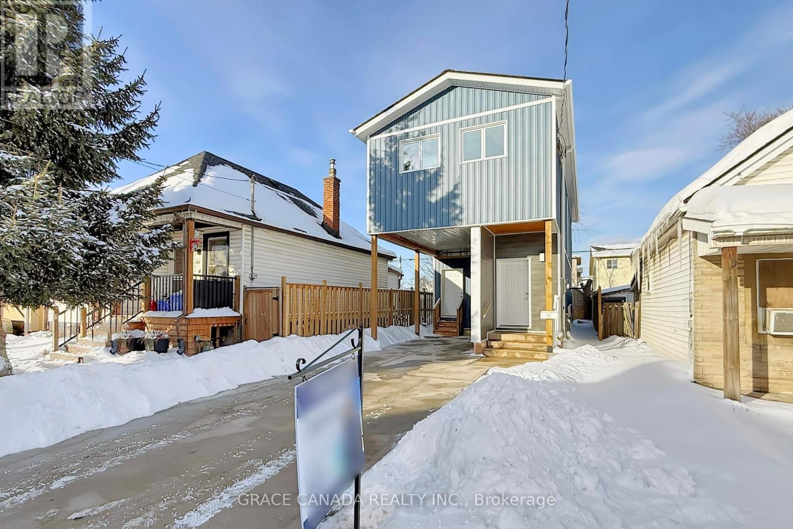 85 Albany Avenue, Hamilton, Ontario  L8H 2H4 - Photo 3 - X12935912