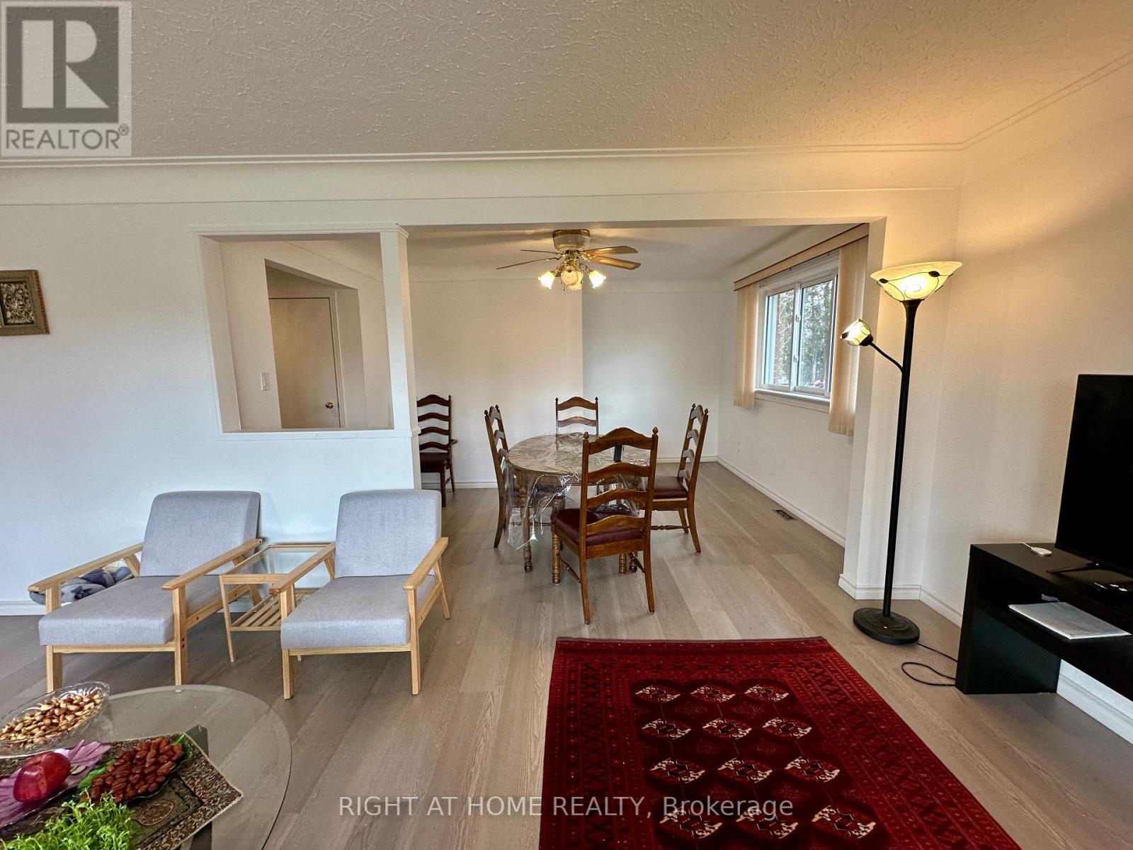 16 Rowanwood Avenue, Brant, Ontario  N3S 7B6 - Photo 9 - X12935932