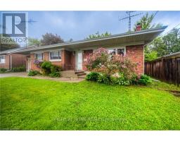 16 ROWANWOOD AVENUE, Brant, Ontario