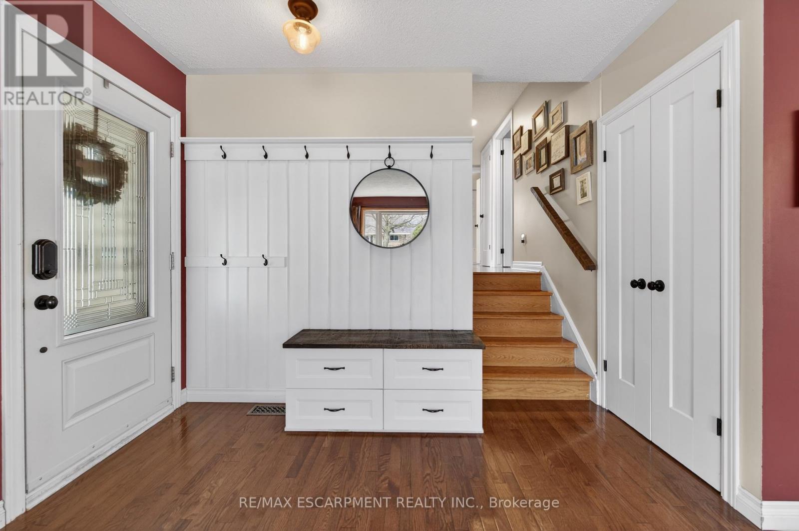 51 Elgar Avenue, Hamilton, Ontario  L9C 4E3 - Photo 19 - X12935940