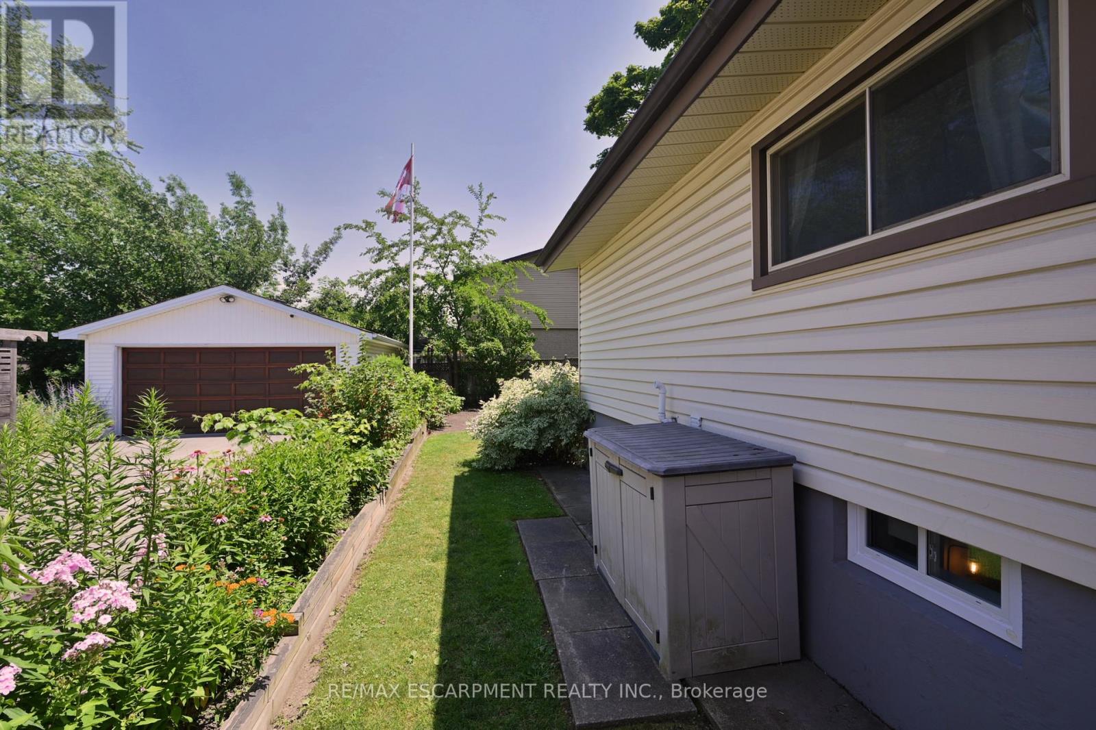 51 Elgar Avenue, Hamilton, Ontario  L9C 4E3 - Photo 33 - X12935940