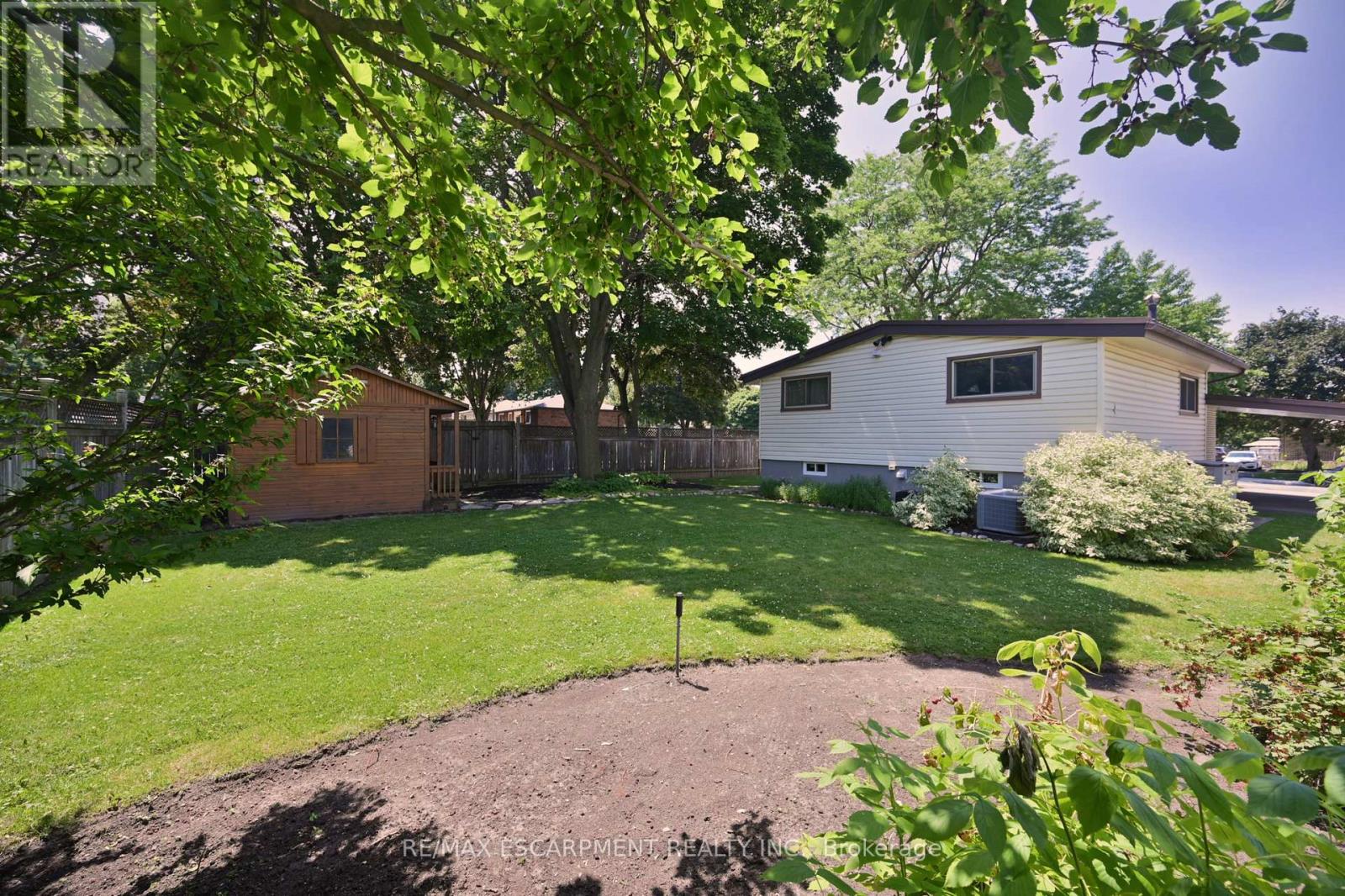 51 Elgar Avenue, Hamilton, Ontario  L9C 4E3 - Photo 35 - X12935940