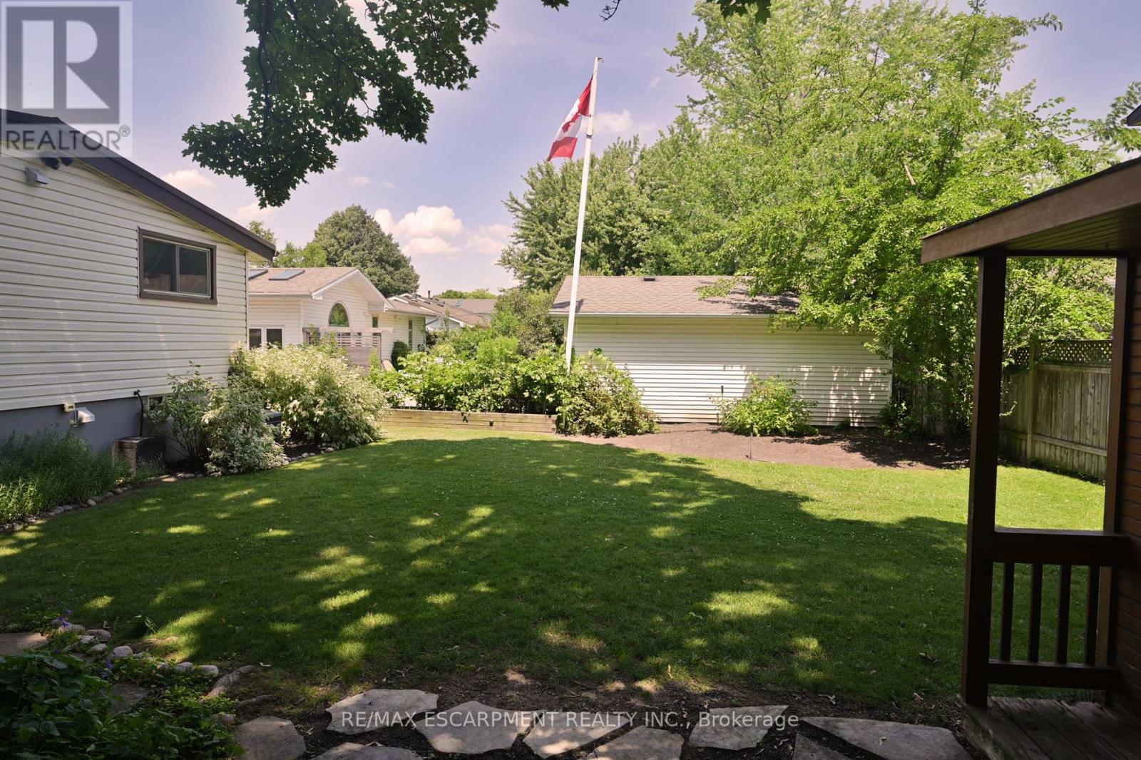 51 Elgar Avenue, Hamilton, Ontario  L9C 4E3 - Photo 39 - X12935940