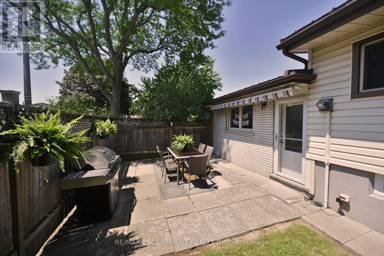 51 Elgar Avenue, Hamilton, Ontario  L9C 4E3 - Photo 41 - X12935940