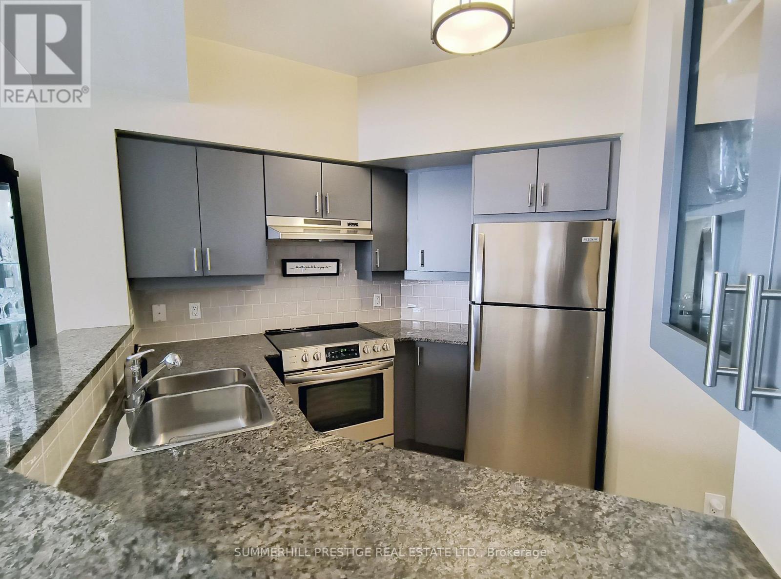 501 - 451 Rosewell Avenue, Toronto, Ontario  M4R 2H8 - Photo 8 - C12935750