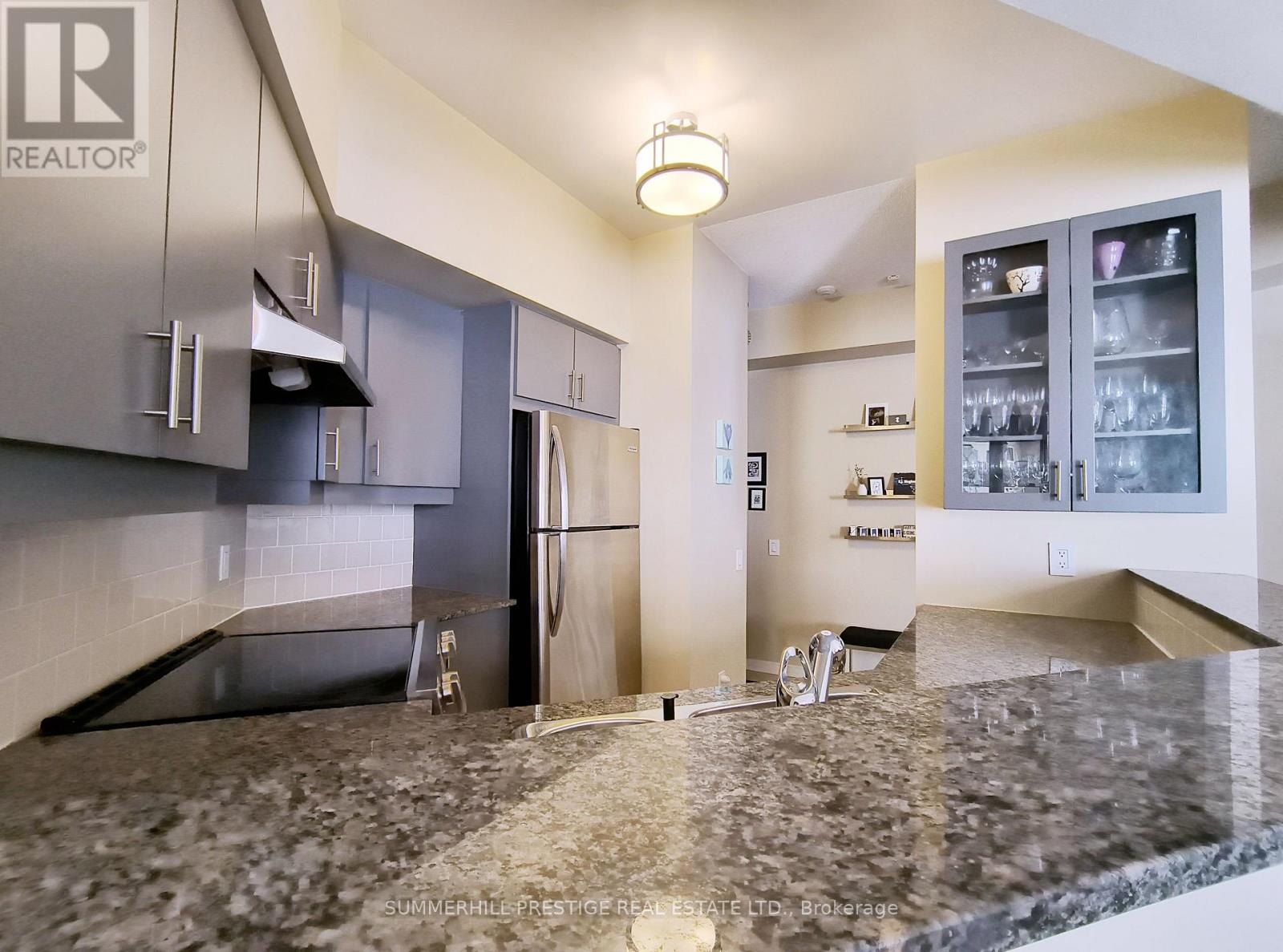 501 - 451 Rosewell Avenue, Toronto, Ontario  M4R 2H8 - Photo 7 - C12935750