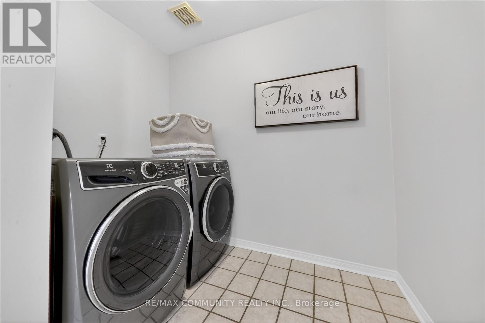 27 Merchant Avenue, Whitby, Ontario  L1P 1S2 - Photo 23 - E12932046