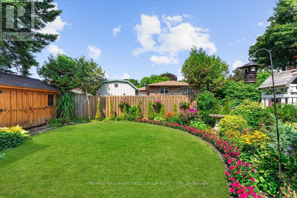 820 Sanok Drive, Pickering, Ontario  L1W 2R2 - Photo 39 - E12886084