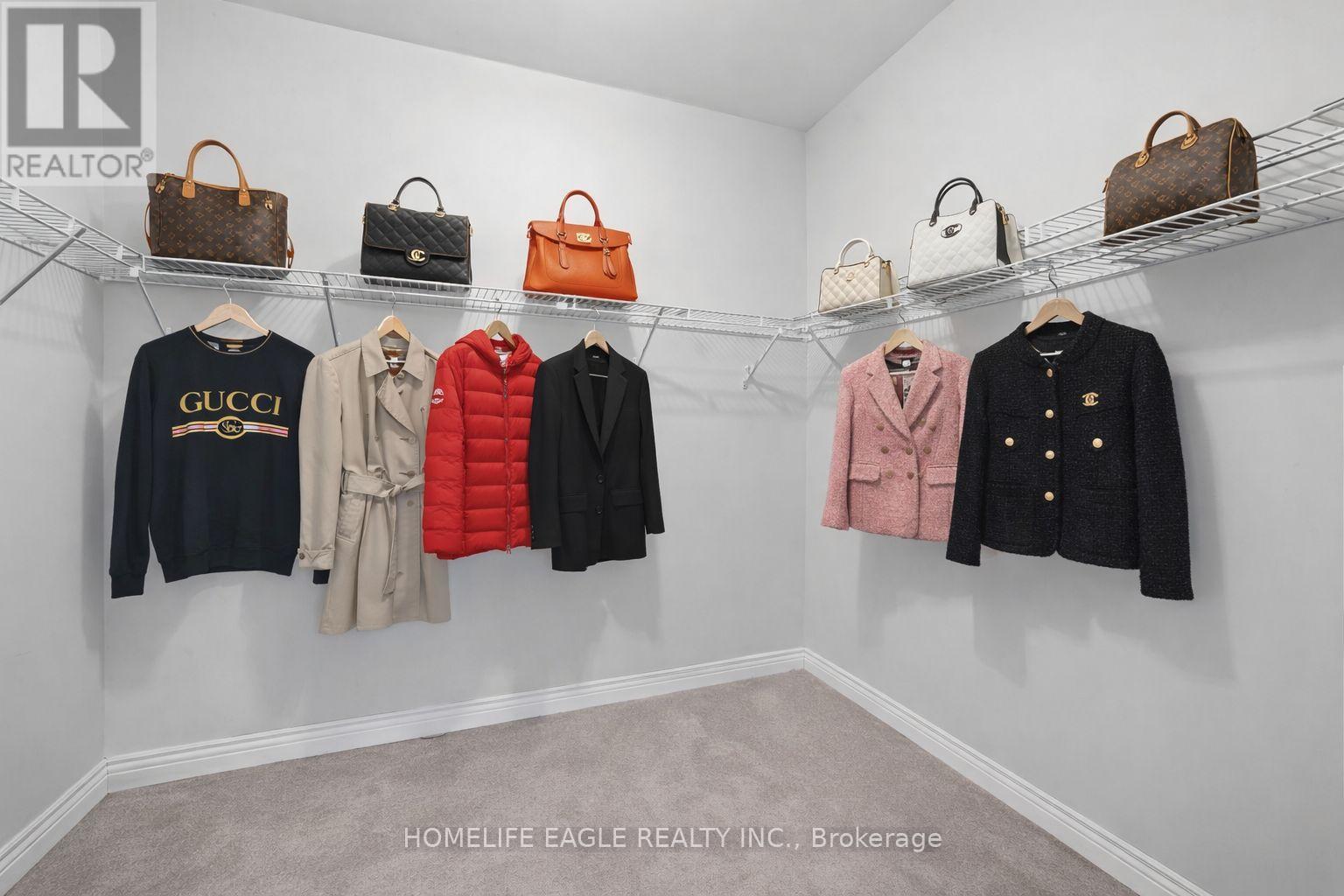 71 Woodhaven Avenue, Aurora, Ontario  L4G 3Y2 - Photo 14 - N12926060