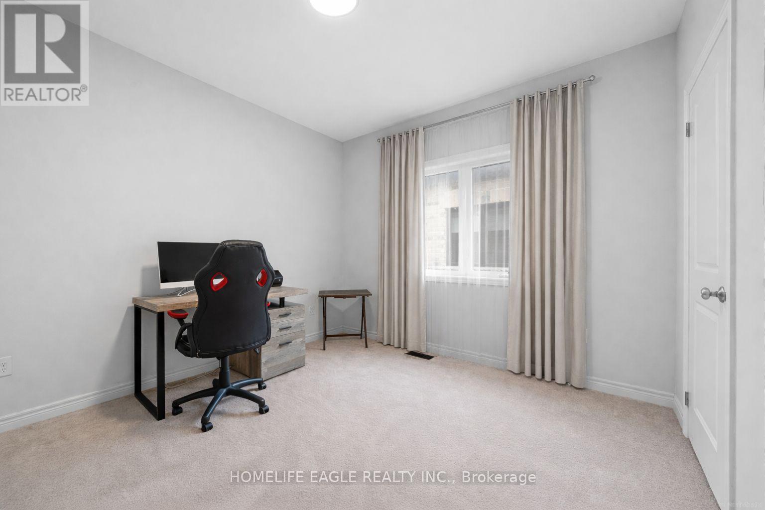 71 Woodhaven Avenue, Aurora, Ontario  L4G 3Y2 - Photo 20 - N12926060