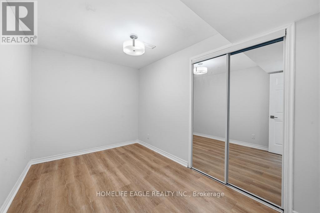 71 Woodhaven Avenue, Aurora, Ontario  L4G 3Y2 - Photo 28 - N12926060