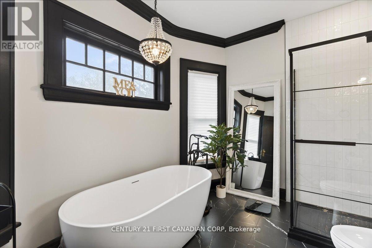 18 Colborne Street, Strathroy-Caradoc, Ontario  N7G 2L9 - Photo 28 - X12935588