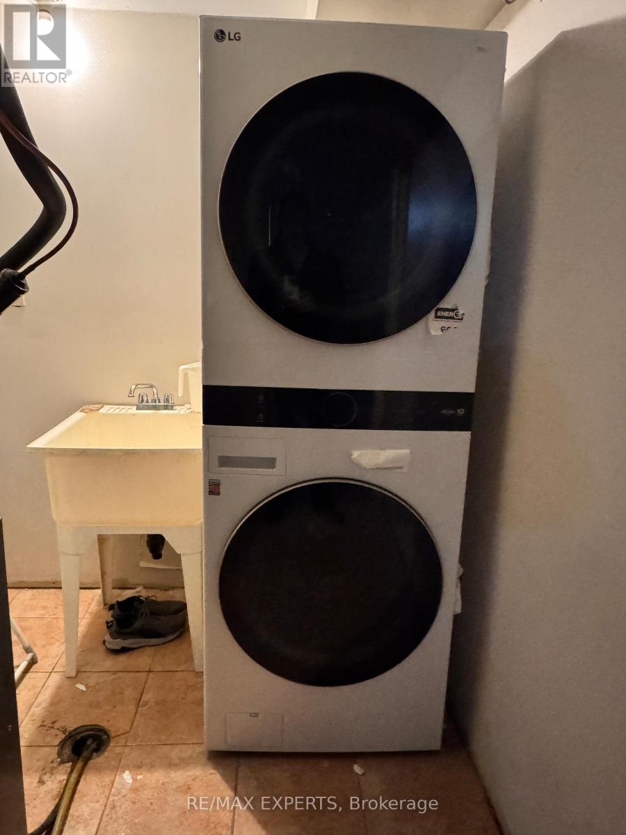 93 Tall Grass Trail, Vaughan, Ontario  L4L 3J3 - Photo 16 - N12935960