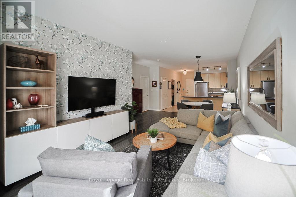 107 - 80 Port Street E, Mississauga, Ontario  L5G 4V6 - Photo 12 - W12801552