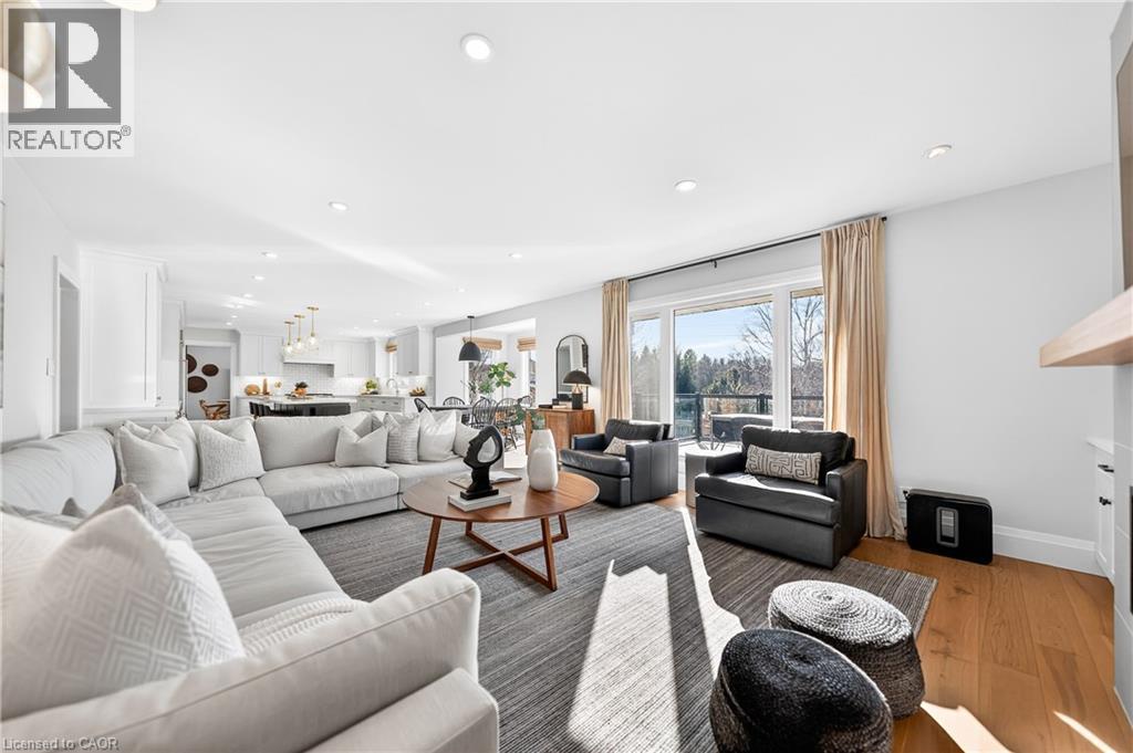 553 Sandbrooke Court, Waterloo, Ontario  N2T 2H4 - Photo 18 - 40815842